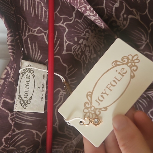 Floral Patterned Womens Blouse - Picture 10 of 11